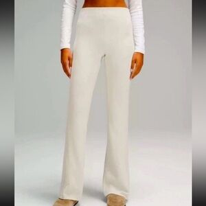 Lululemon Brushed Softstreme Ribbed Zip Flared Pant 32.5 White Opal Size 12